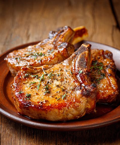 Chuletas de cabrito doradas