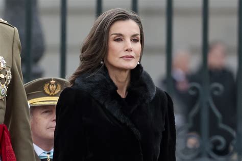 Foto de la Reina Letizia presidiendo un acto en la Fundación Dexeus Mujer