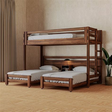 Ilustración de las diferentes configuraciones de literas triples: en esquina, desplazada ½ y desplazada ¾