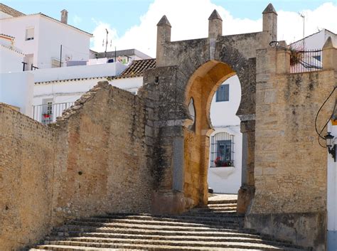 Mapa de ubicación de Medina Sidonia destacando su posición estratégica en la provincia de Cádiz.