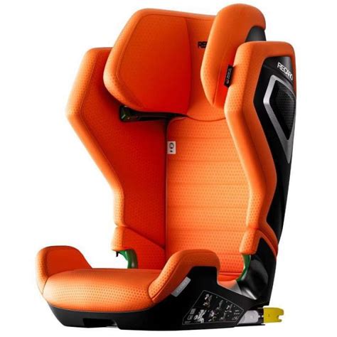 Foto detallada de la silla Recaro Axion 1 mostrando el sistema ISOFIX y el reposacabezas