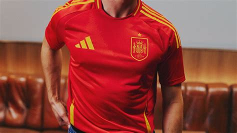 Javi Navarro con la camiseta de la selección española