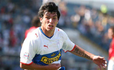 Imagen de archivo de Gary Medel en sus inicios con la camiseta de Universidad Católica.
