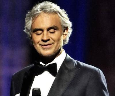 Edi Aringhieri, madre de Andrea Bocelli, contando su historia en televisión