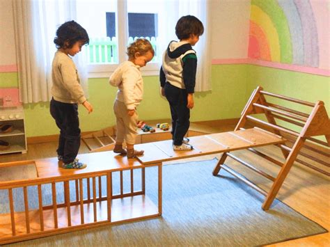 Entorno de juego preparado al estilo Pikler