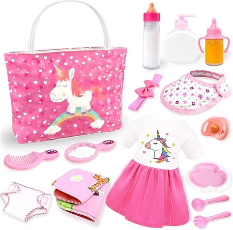 Variedad de accesorios para muñecas: maxicosi, cochecitos, bolsos y otros elementos de juego