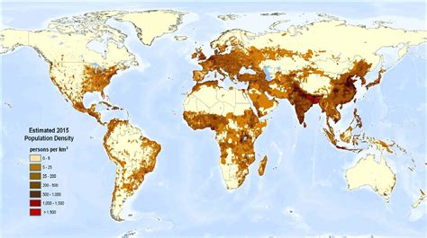 Mapa mundial que muestra la distribución del tiburón blanco y las áreas de mayor riesgo de conservación.