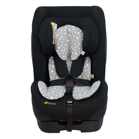 Cojín empapador de Jyoko Kids en una silla de coche