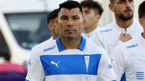 Cronología visual: evolución de los clubes de Gary Medel desde la Universidad Católica hasta su trayectoria internacional.