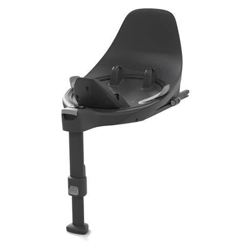 Detalle de la instalación de la Base T de Cybex con anclajes ISOFIX
