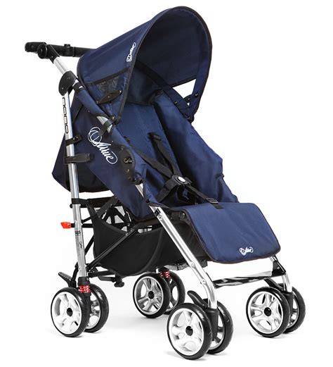 Silla de paseo Arrue Nano Star Navy con niño