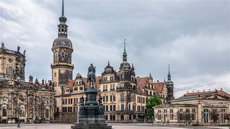 Fotografía de la Fuente de la Vida en Dresde, Alemania