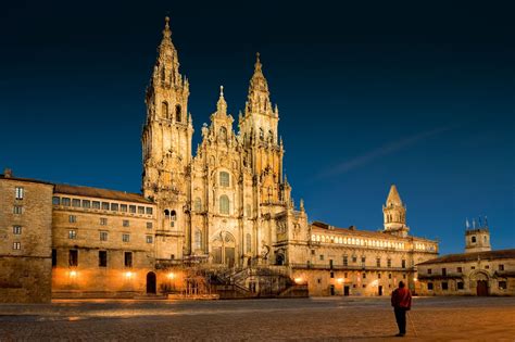 Catedral de Santiago de Compostela en una moneda española.