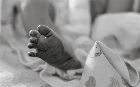 Esquema: Propuestas para la mejora de protocolos de duelo perinatal