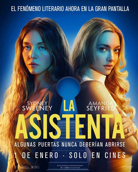 Adriana Ozores como Purita, la asistenta
