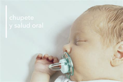 Infografía comparando la succión del chupete vs. la succión del dedo en el desarrollo dental infantil.