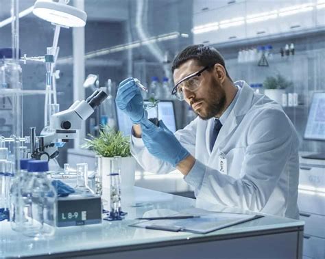 Foto de un laboratorio de farmacia de manipulación