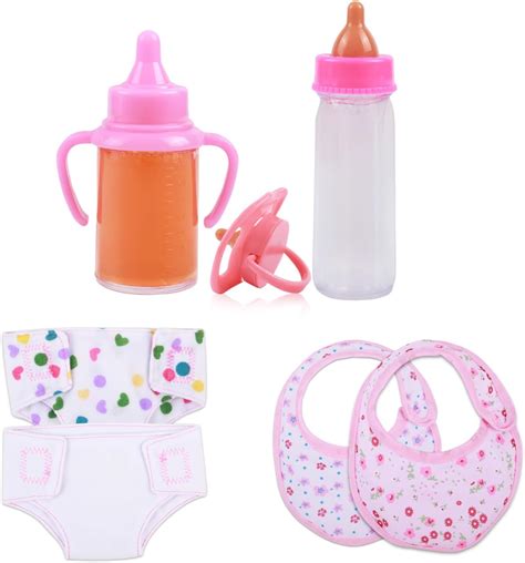 Conjunto de accesorios para el cuidado de muñecas (pañales, biberones, sonajero, cubiertos, etc.)