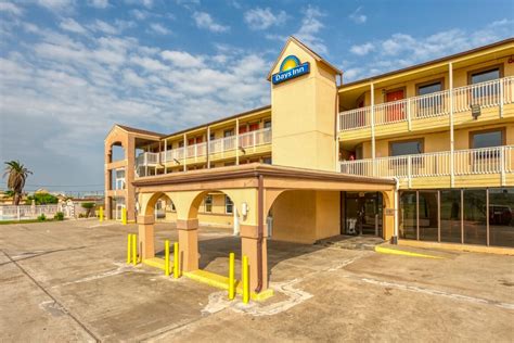 Fotografía del exterior del motel Days Inn en Corpus Christi