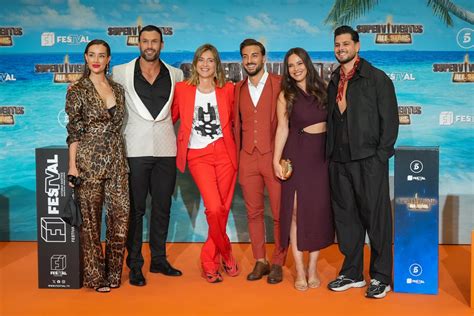 Foto de miembros de la Agrupación de Supervivientes de la Leva del Biberón