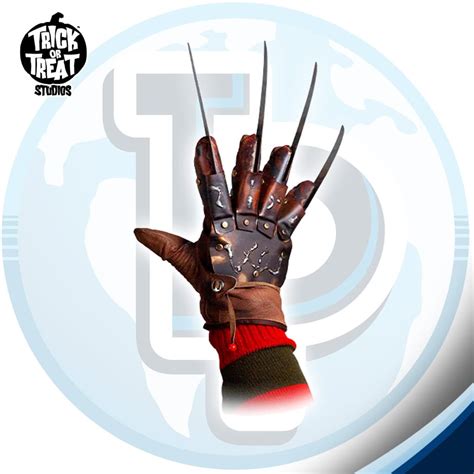 Infografía del diseño de Freddy Krueger (rostro, guante, suéter)