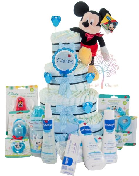 Tarta de pañales con temática de Mickey Mouse, con peluche y productos para bebé