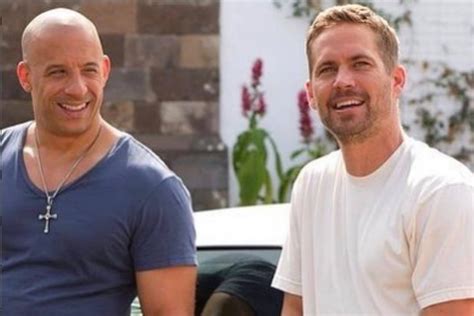 Foto: Vin Diesel y su hermano Paul Vincent de niños en un ambiente teatral