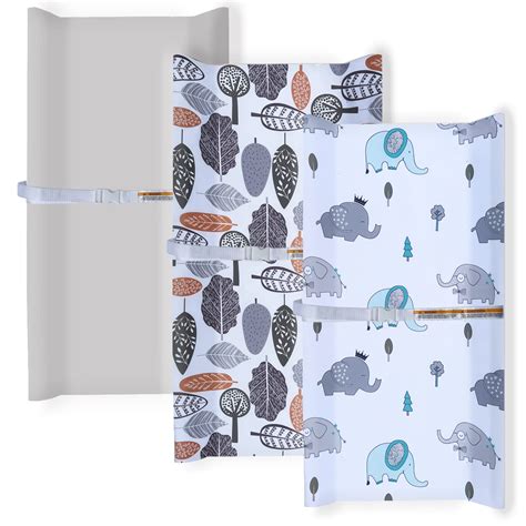 Ilustración mostrando diferentes tipos de fundas para cambiadores de bebé en variados diseños y materiales.