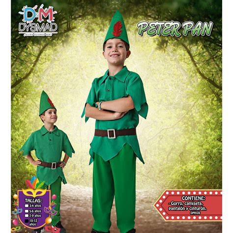 Foto de niños disfrazados de Niños Perdidos de Peter Pan en un ambiente selvático