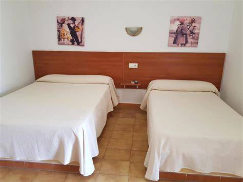 Foto de una habitación o apartamento del Hostal Los Mellizos
