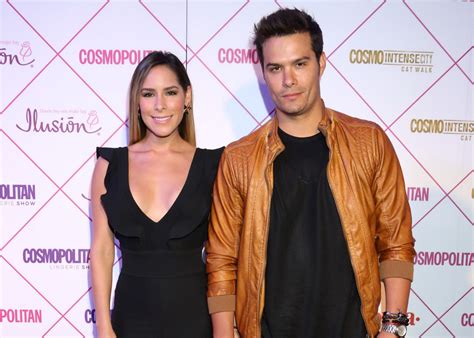Foto de la mano de la recién nacida Gia, tercer bebé de Brandon Peniche y Kristal Cid