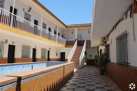 Fachada de Hostal Los Mellizos en Conil de la Frontera