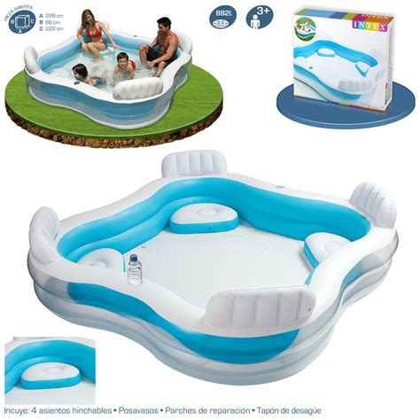 Esquema comparativo entre una piscina hinchable y una desmontable para familias