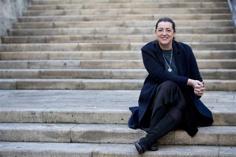 Retrato profesional de la actriz Lucía Veiga
