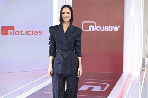 Imagen de Alba Lago en el plató de Noticias Cuatro