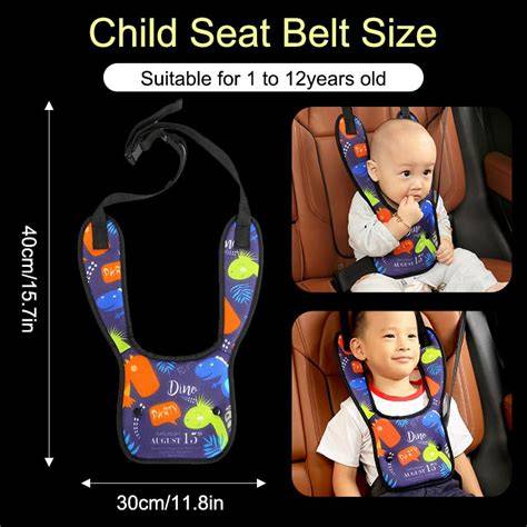 Esquema de funcionamiento y colocación de un protector de cinturón infantil en la silla de coche