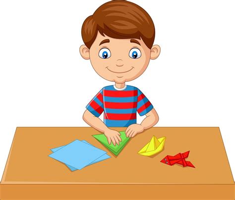 Niño desenvolviendo un regalo con papel de diseño infantil