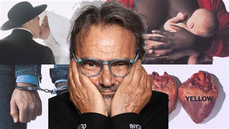Fotomontaje de Oliviero Toscani: El Papa besando a un imán.