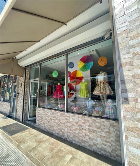 Fachada de la boutique Carolina Primer Sueño en Pamplona
