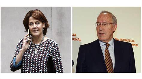 Manuel Pizarro y Yolanda Barcina en un evento público