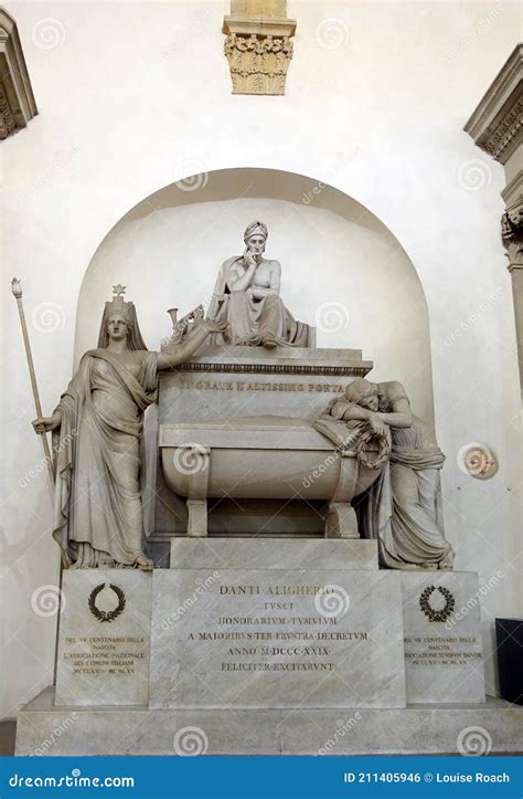 Monumento a Dante Alighieri en la Basílica de la Santa Croce