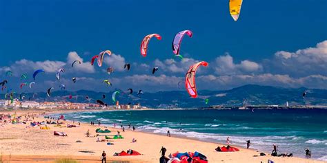 Clase de kitesurf en la Playa de Los Lances, Tarifa