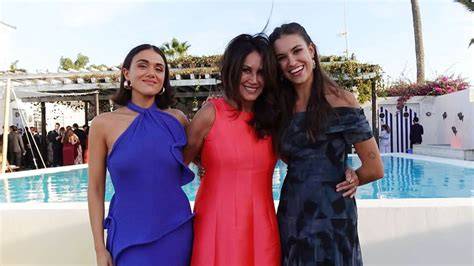 Fotografía de las hijas de Pepa Gea en una boda