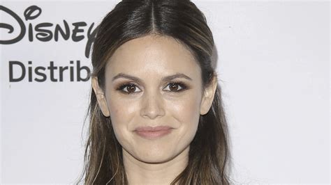 Rachel Bilson en una escena de