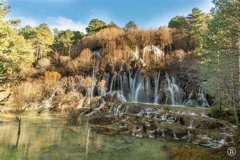 Imagen del paisaje montañoso en el nacimiento del río Guadalfeo
