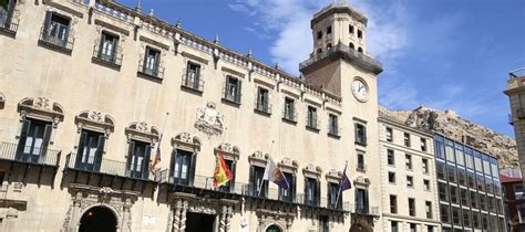 Sede central del diario Información en la ciudad de Alicante