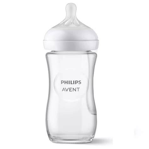 Foto de primer plano de un biberón Philips Avent Natural Anti-Cólicos con tetina y sistema AirFree