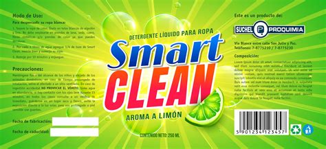 Imagen de envases de productos de limpieza con etiqueta ecológica