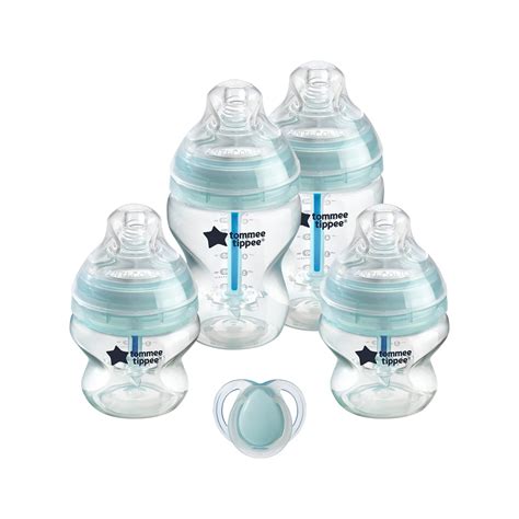 Biberones Tommee Tippee con diferentes tetinas