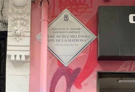 Pepe el de la Matrona, en Madrid. Fotografía dedicada a su compañero Rafael Pareja